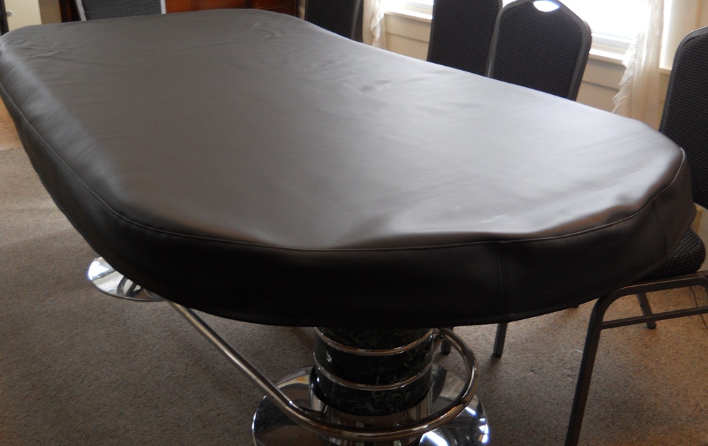 Custom table cover